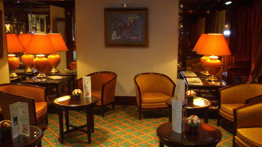 Le Flamboyant Hotel Annecy Eksteriør billede